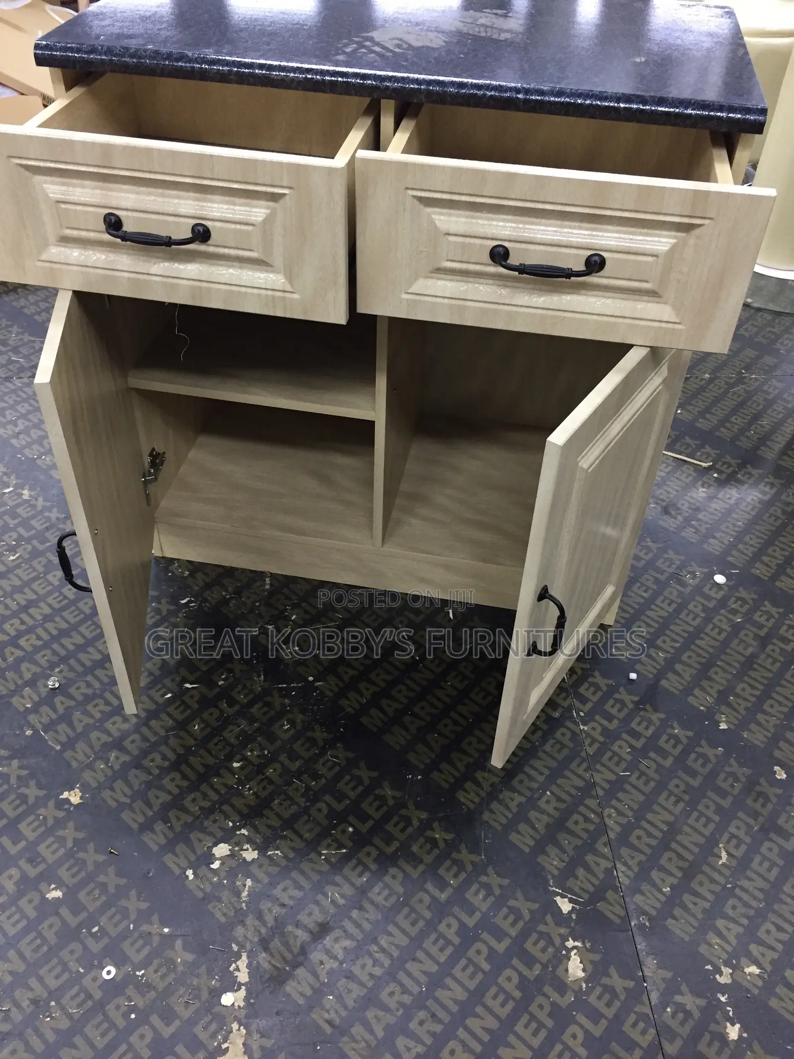 Quality Kitchen Cabinet