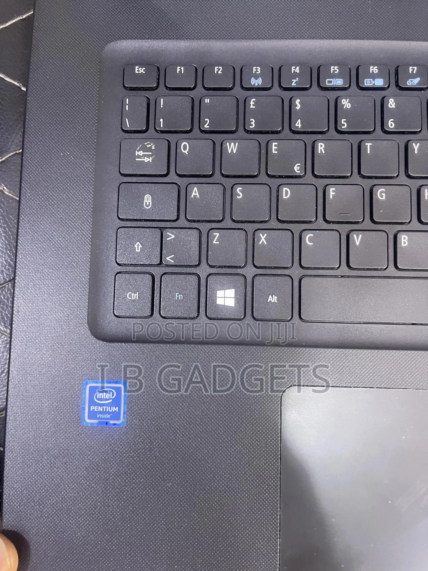Laptop Acer Aspire E15 4GB Intel Pentium HDD 500GB