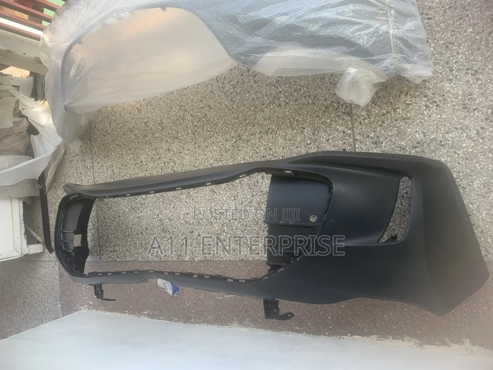 Toyota Avalon 2018 Front Bumper