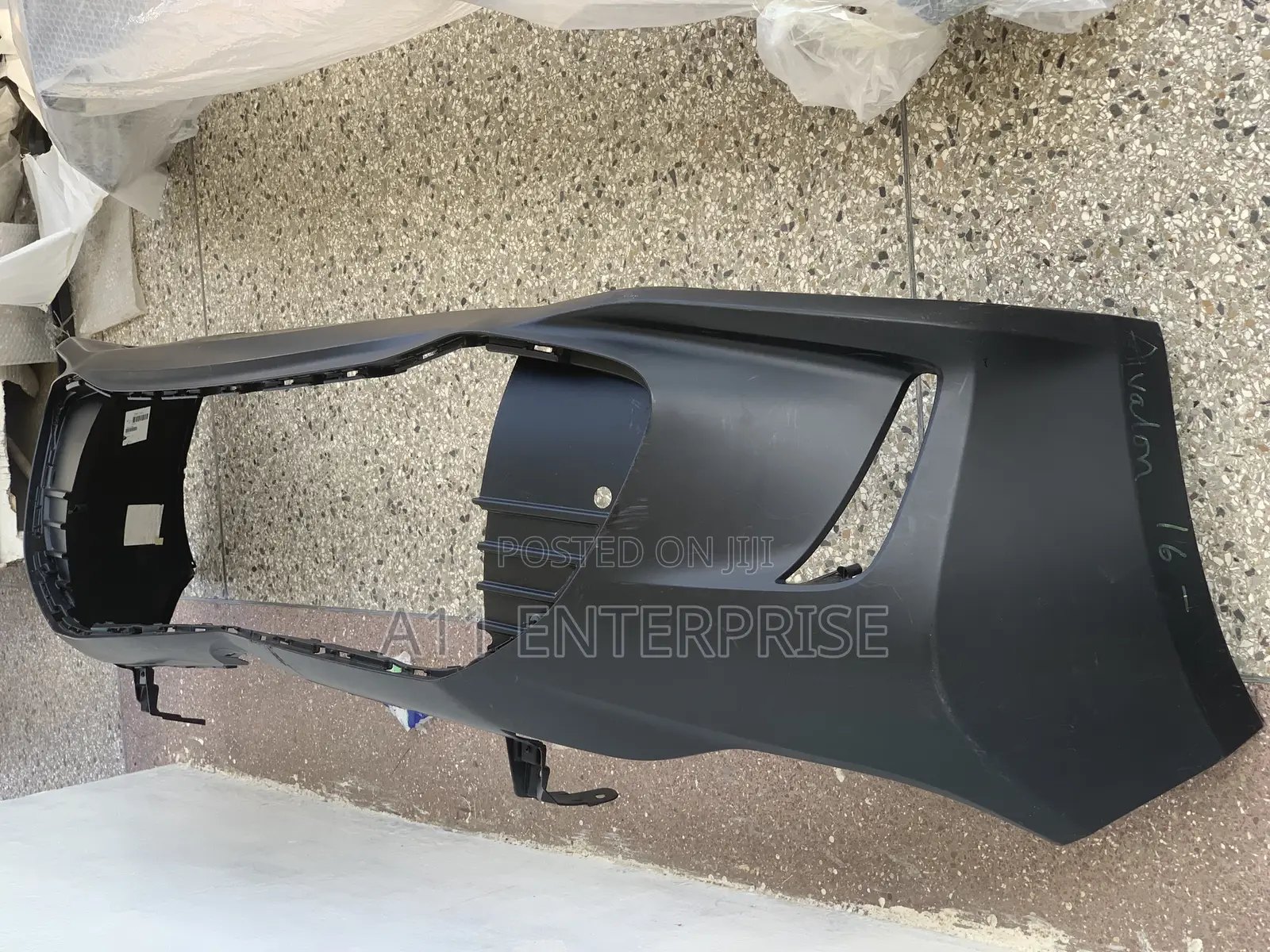 Toyota Avalon 2018 Front Bumper