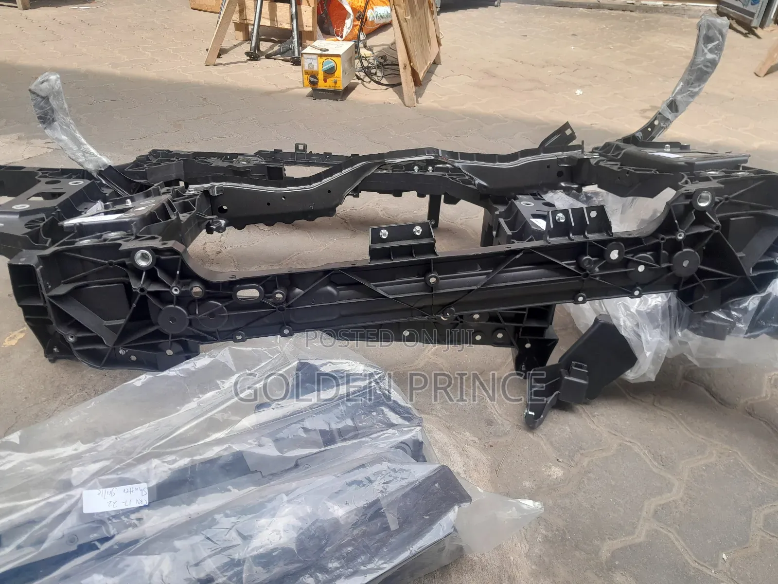 CR-V/ CIVIC 016-2020 Radiator Support