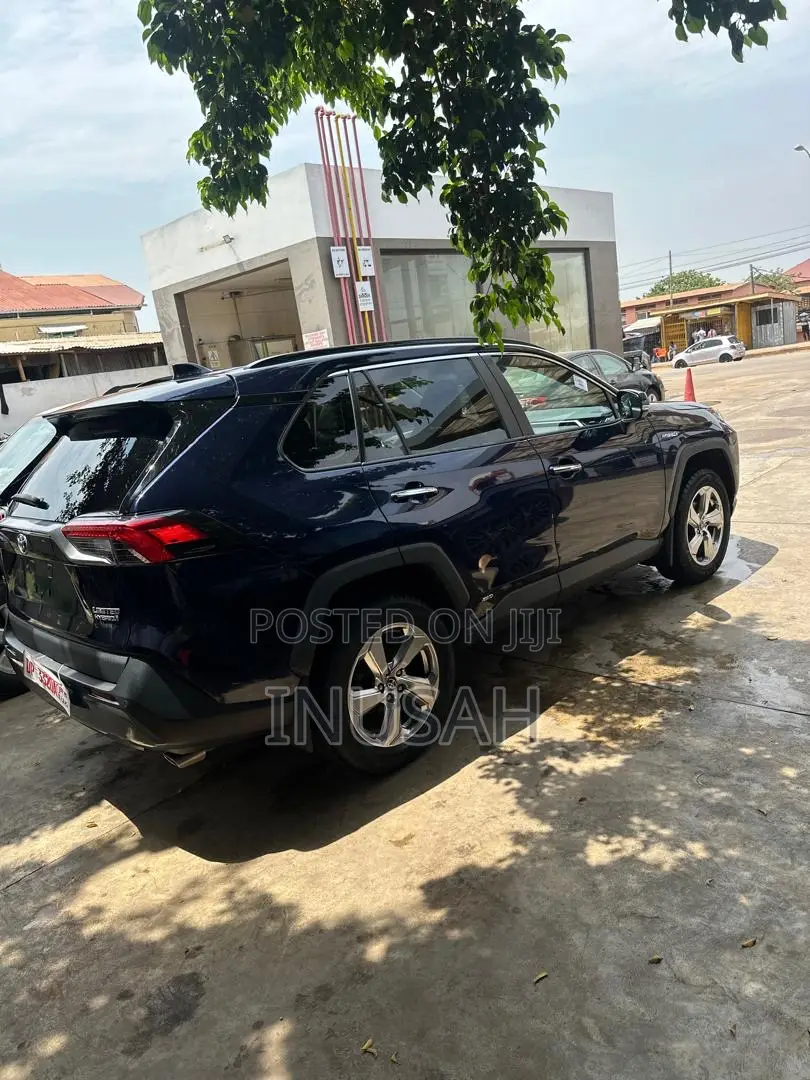 Toyota RAV4 Limited FWD 2020 Blue