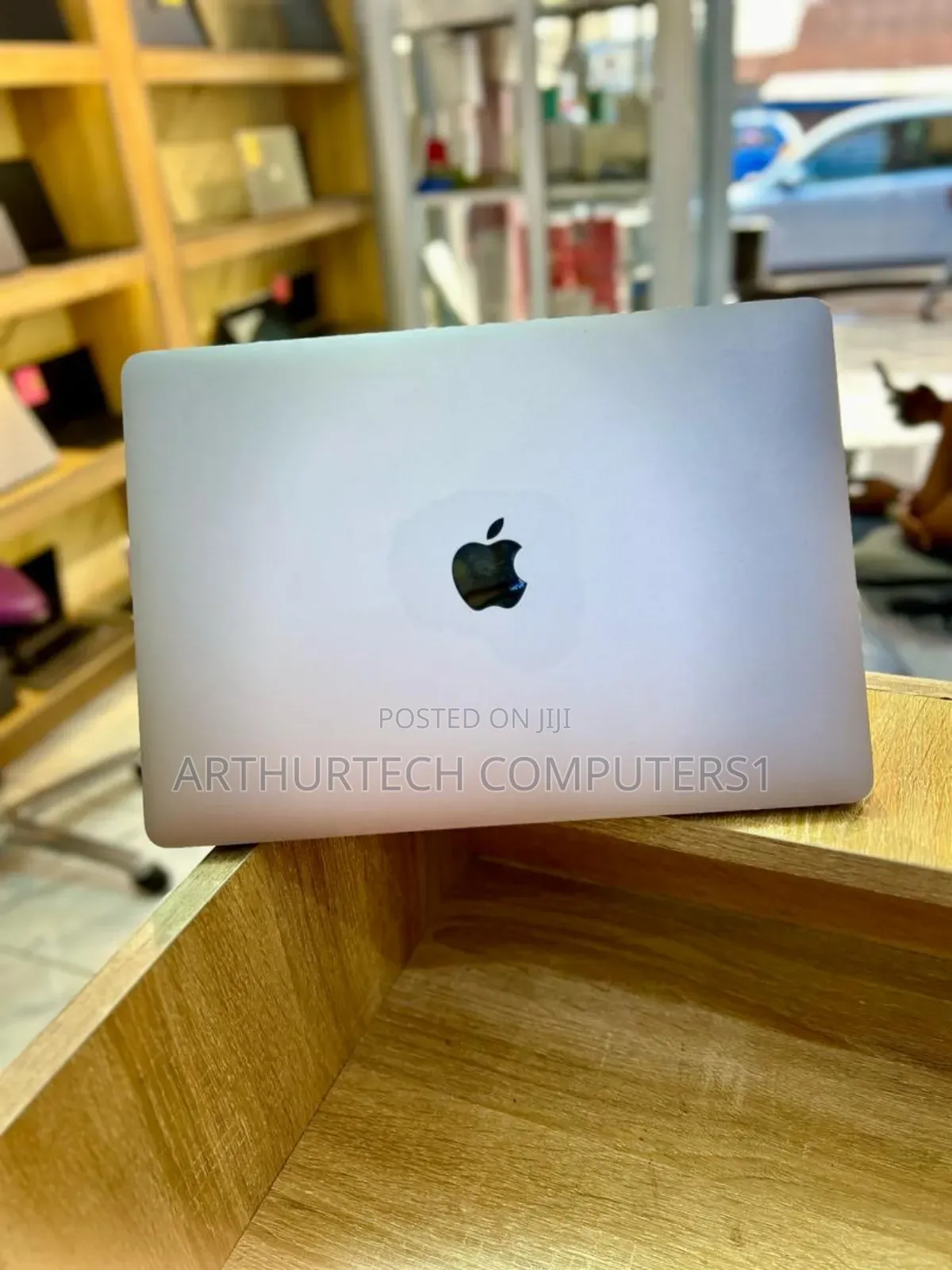Laptop Apple MacBook Pro 2017 16GB Intel Core I5 SSD 256GB