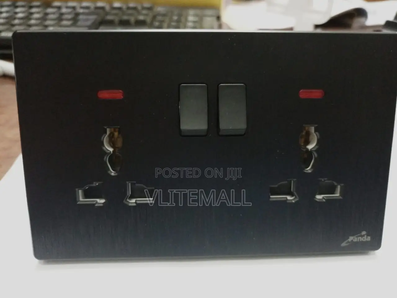 Double Multi Socket
