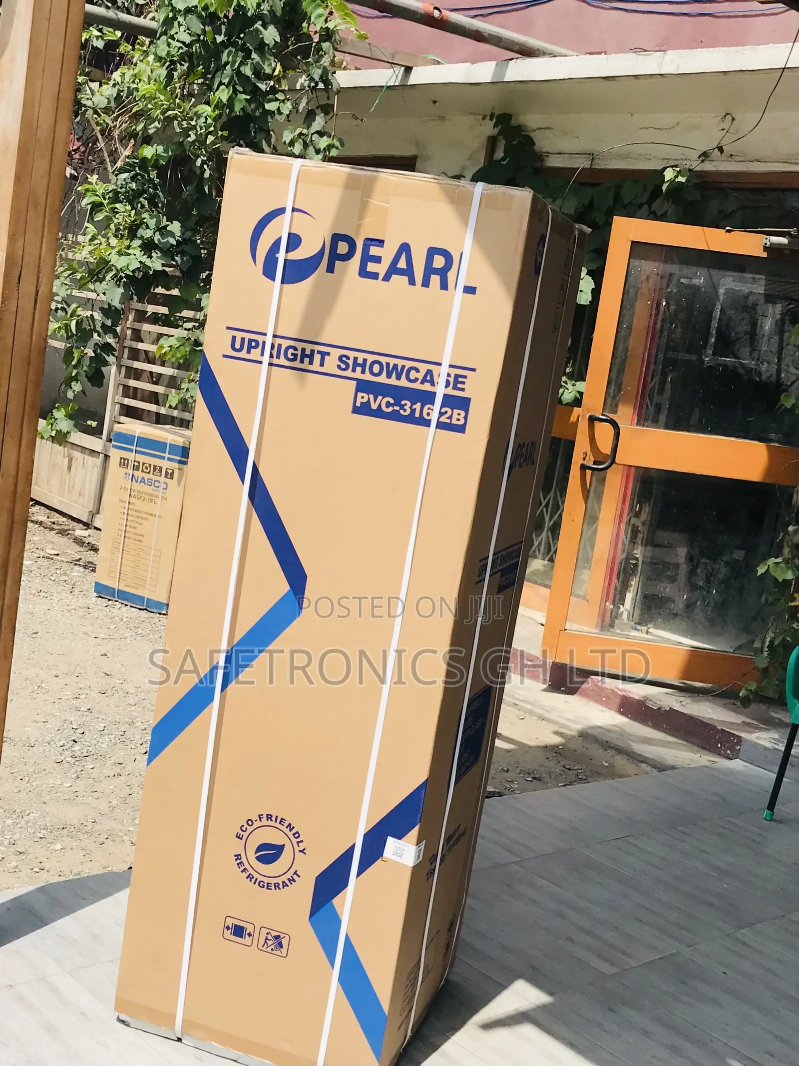 Adjustable Singledoor Pearl Display PVC-316 Glass Fridge