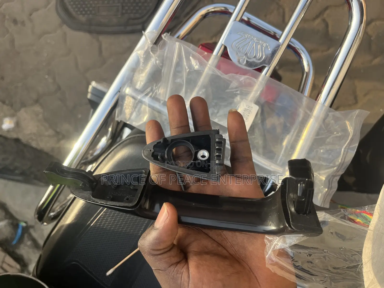 2012 2013 Hyundai Accent Driver Side Door Handle Out Side