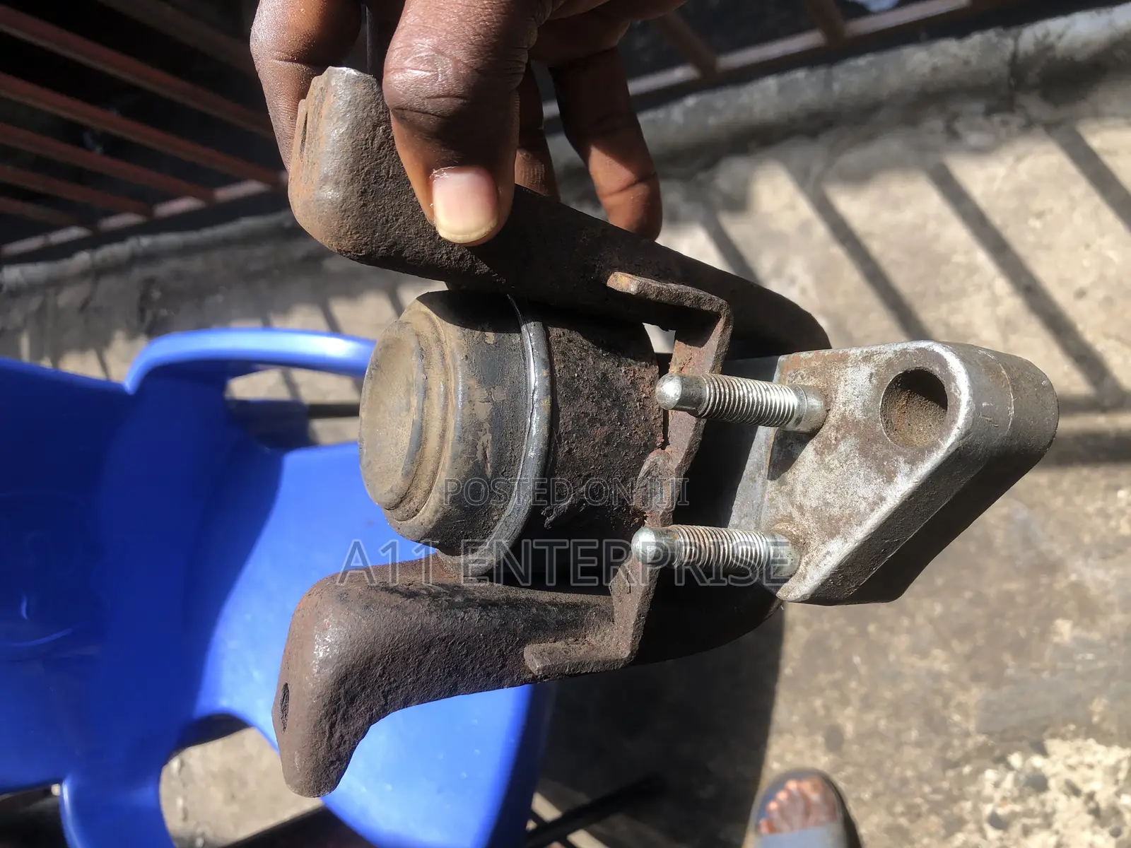 Toyota Corolla 2005 Engine Seat Upper