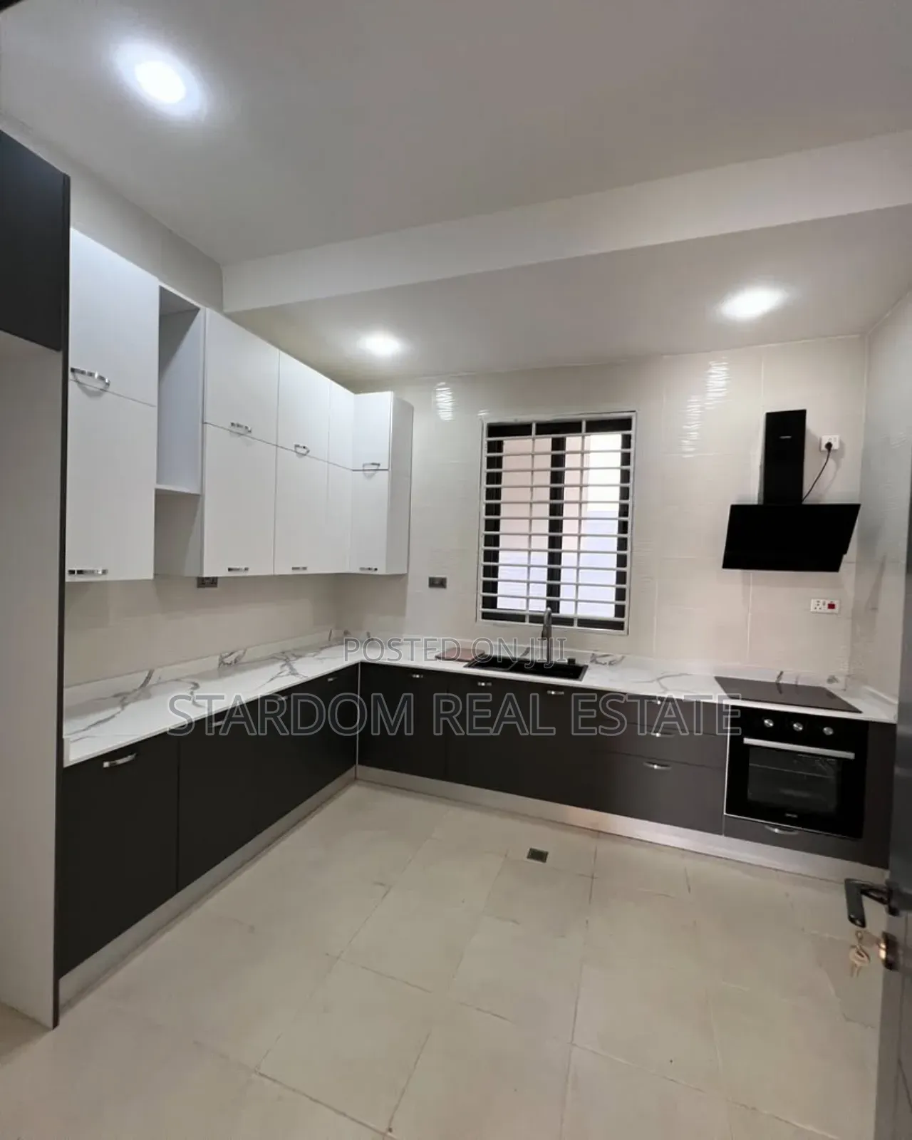 2bdrm Apartment in Adjiriganor for rent