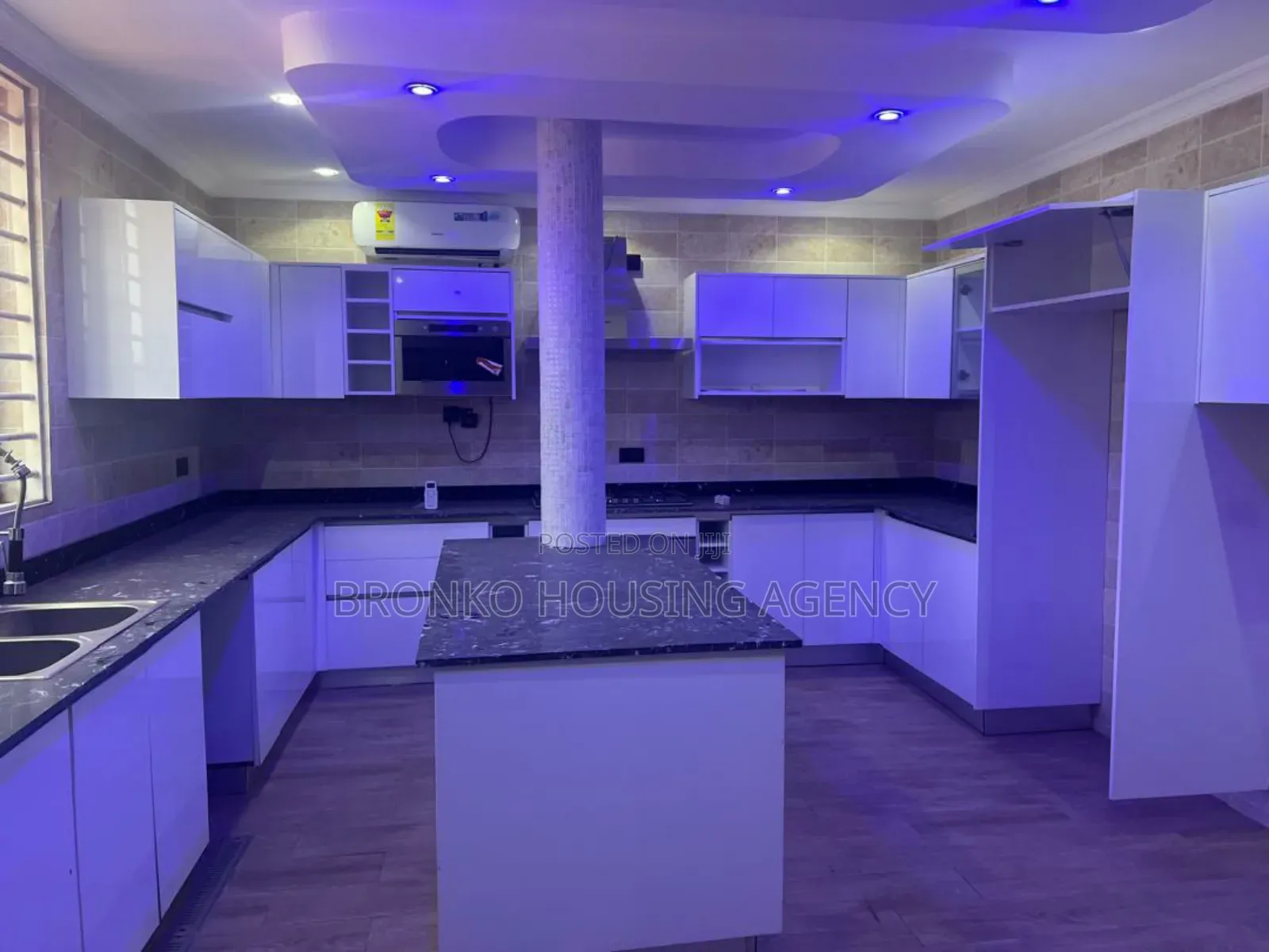 Furnished 5bdrm House in Bronko Housing, Spintex for rent