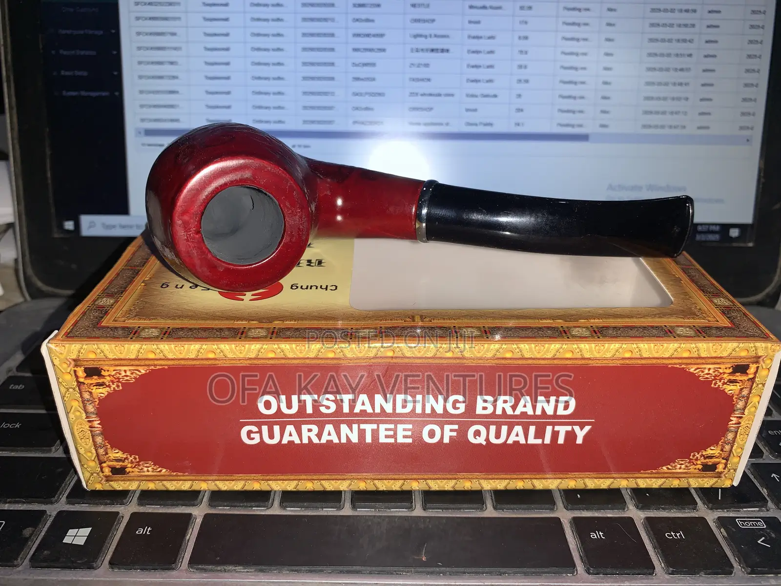 Carved Wooden Tobacco Smoking Pipe