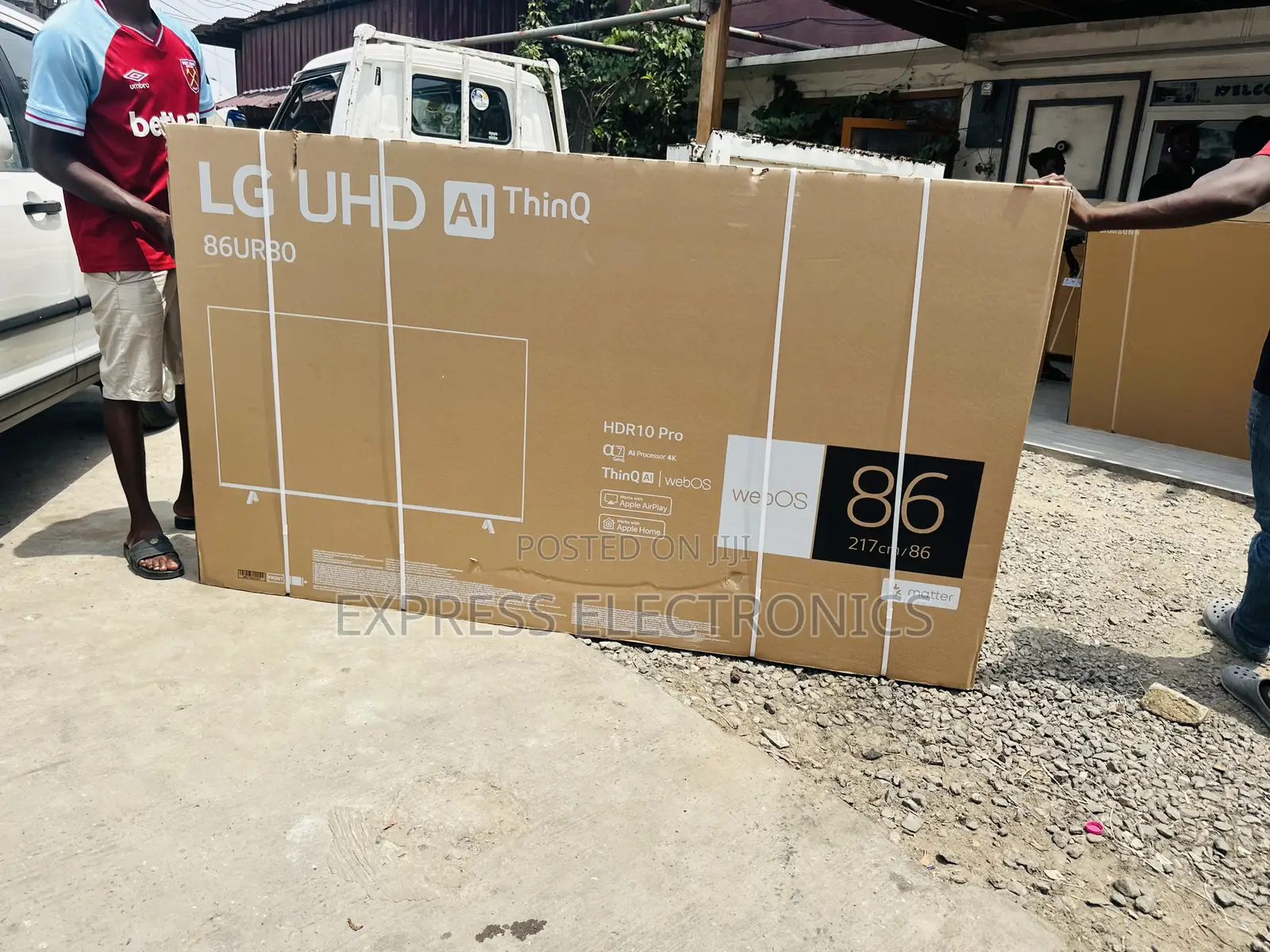 Grab Your Favorite  Uhd Smart Lg 86”Ur7800