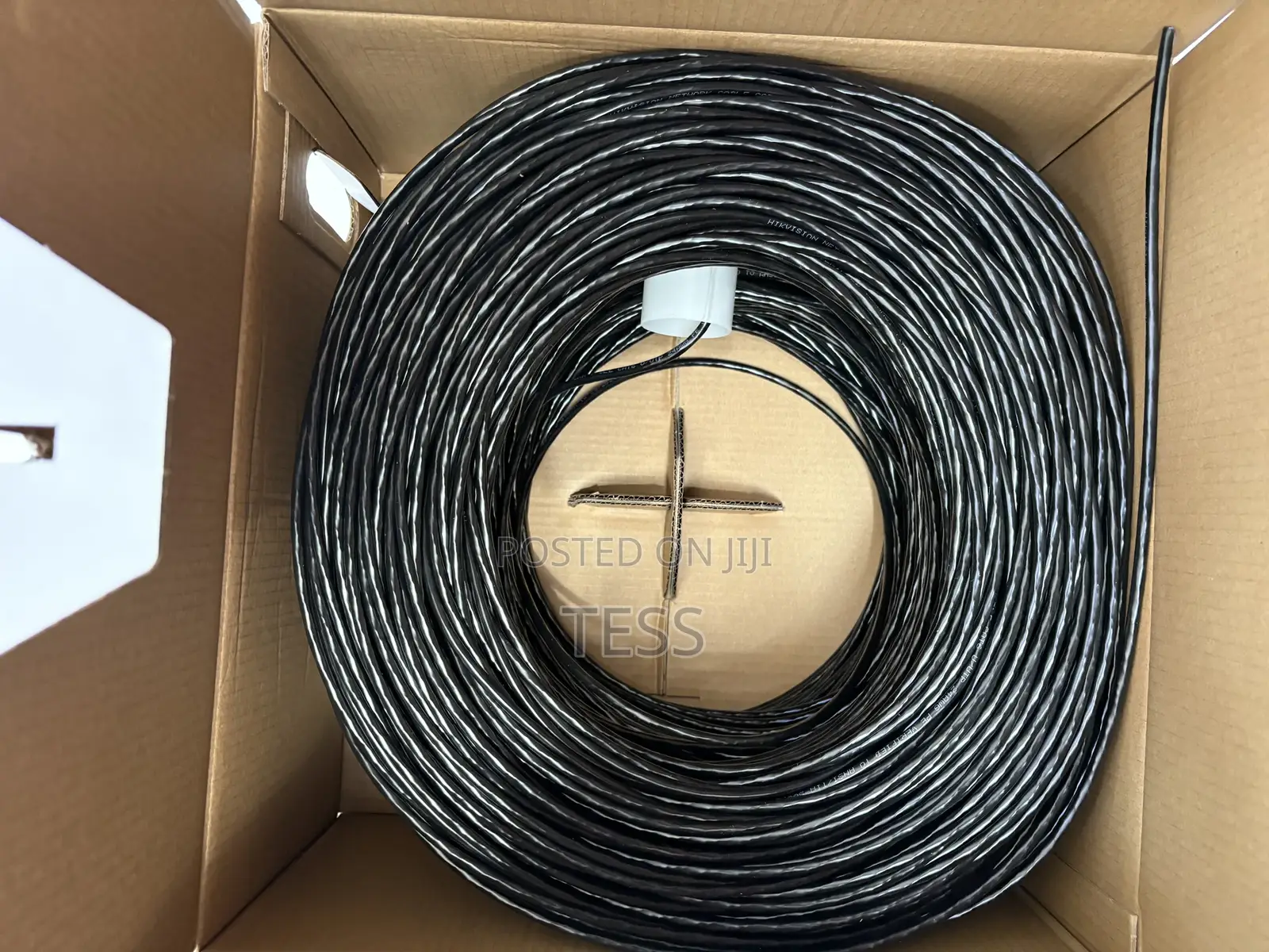 Hikvision Cat6 Outdoor Utp Cable (Solid Copper)Ds-1ln6outpe