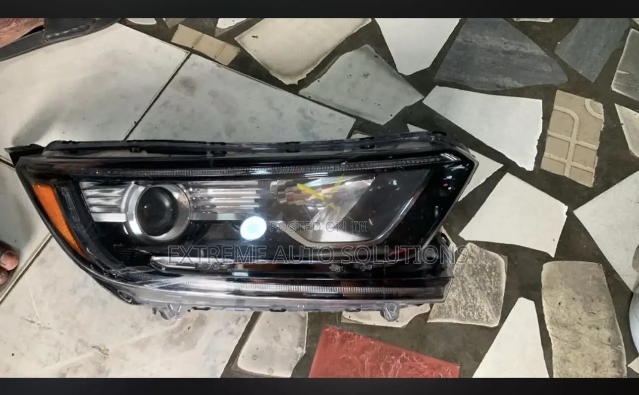 Honda Cr-v 2019 Headlight
