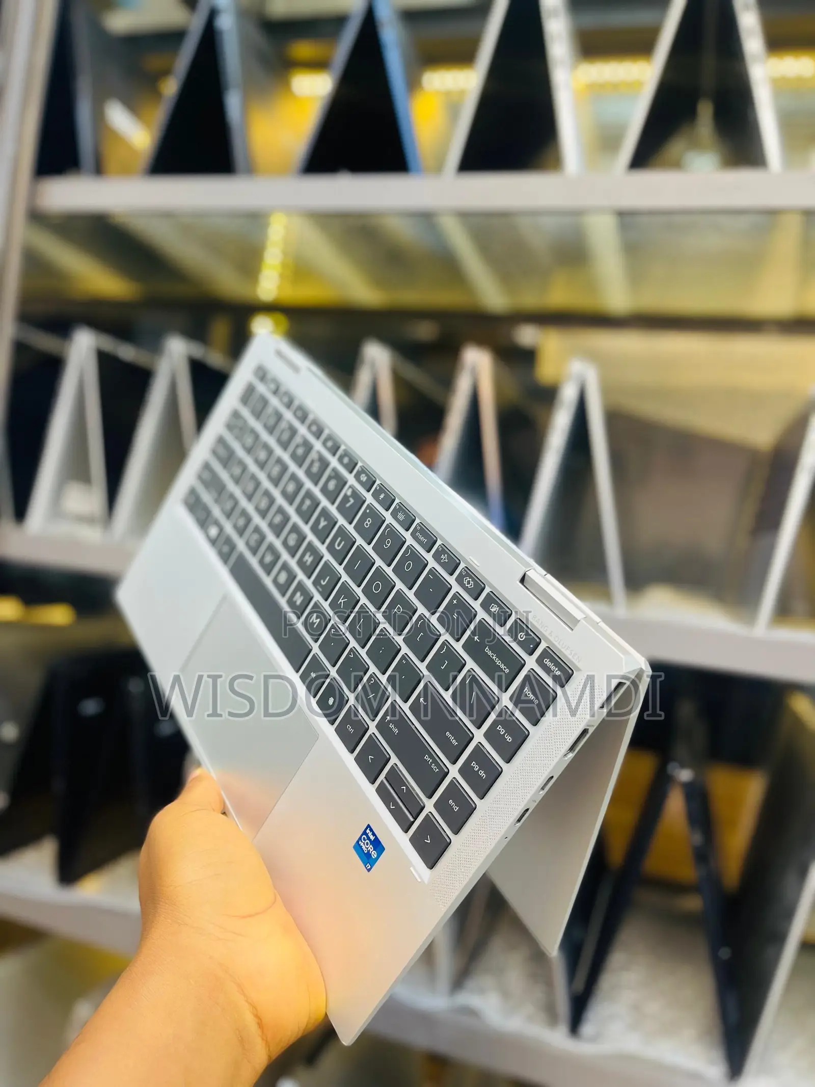 Laptop HP EliteBook 1040 G8 16GB Intel Core i7 SSD 512GB