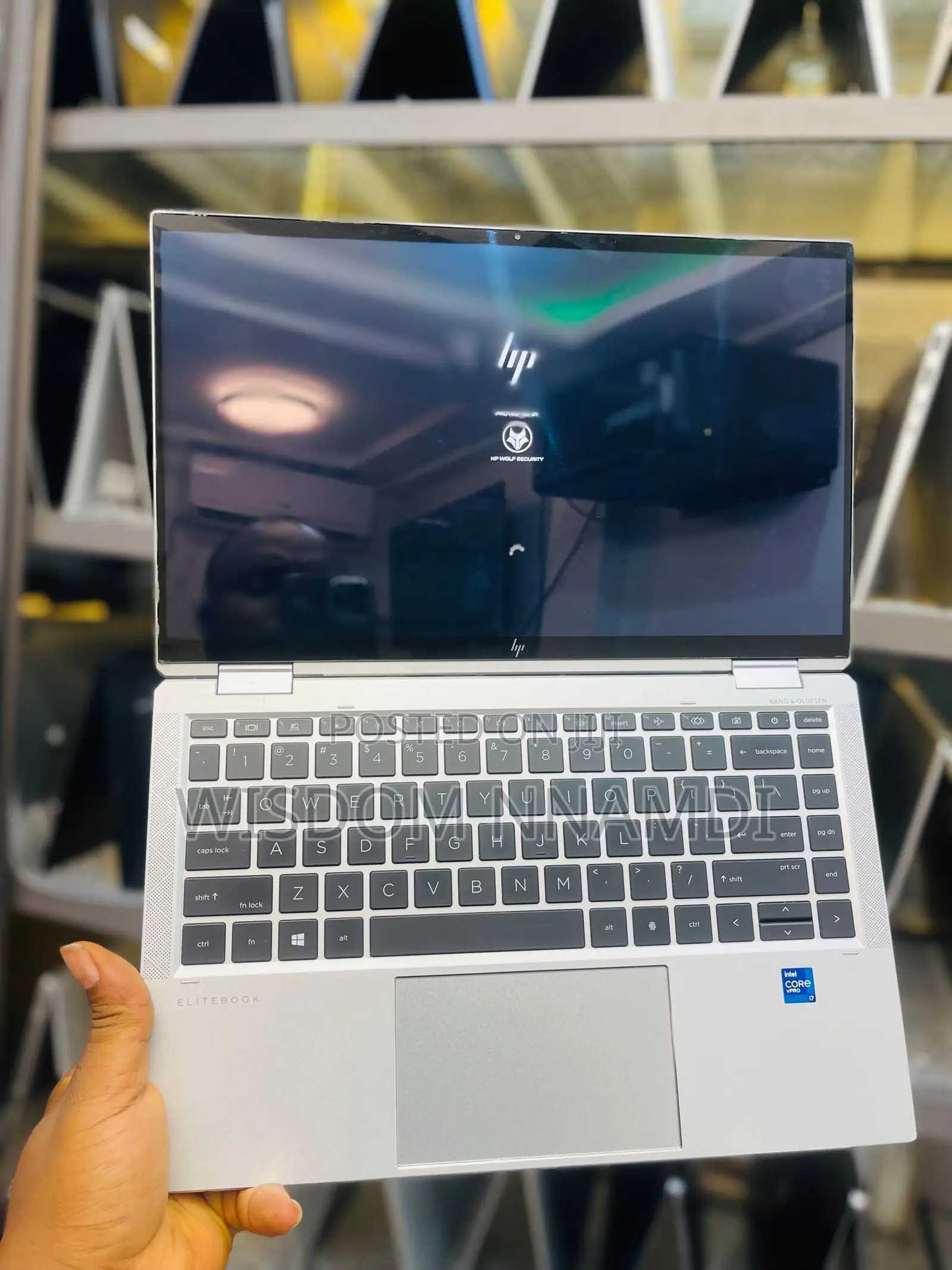 Laptop HP EliteBook 1040 G8 16GB Intel Core i7 SSD 512GB