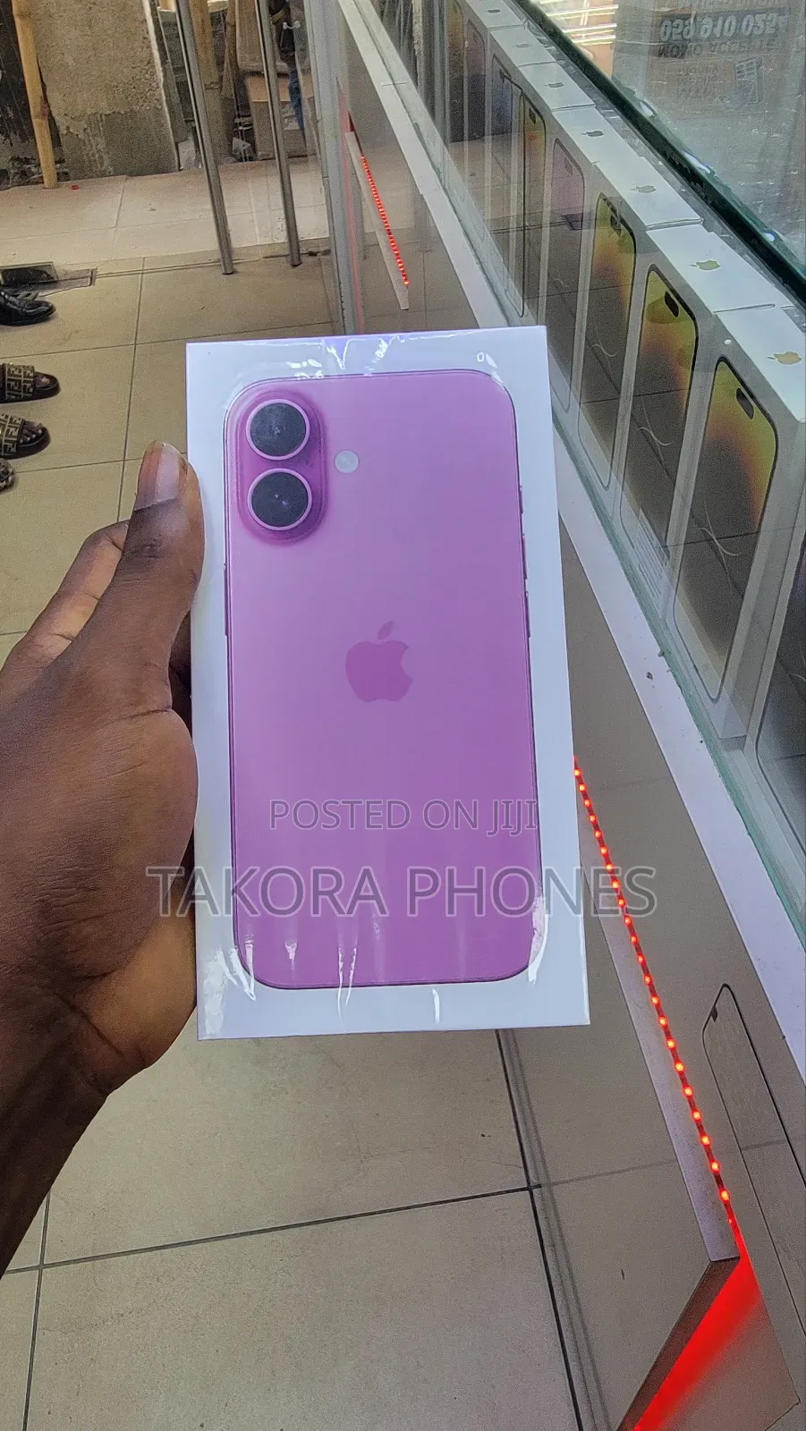 New Apple iPhone 16 128 GB Purple