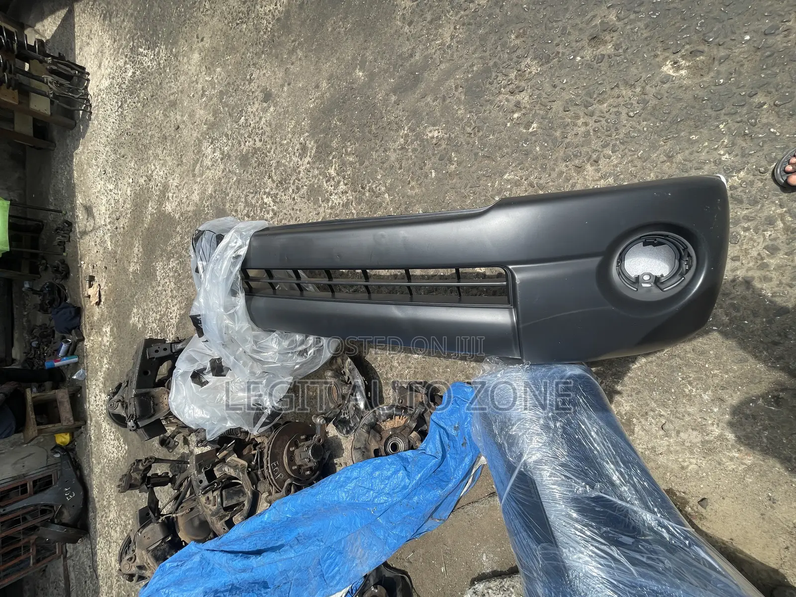 Toyota Tacoma 2007,2008,2009,2010 Front Bumper