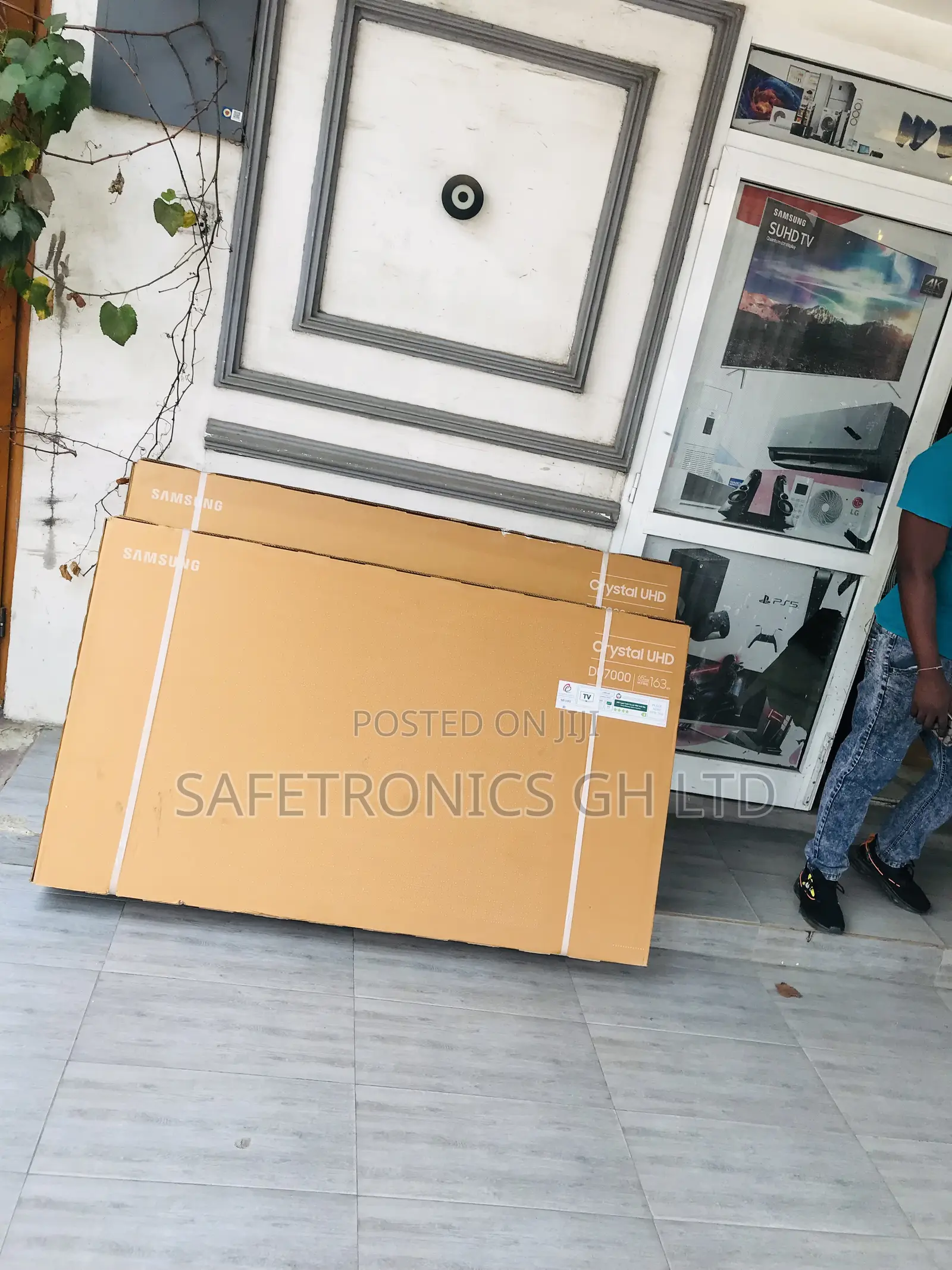 Get Uhd Smartscreen Samsung 65 Inch Led Du70 Crystal Tv