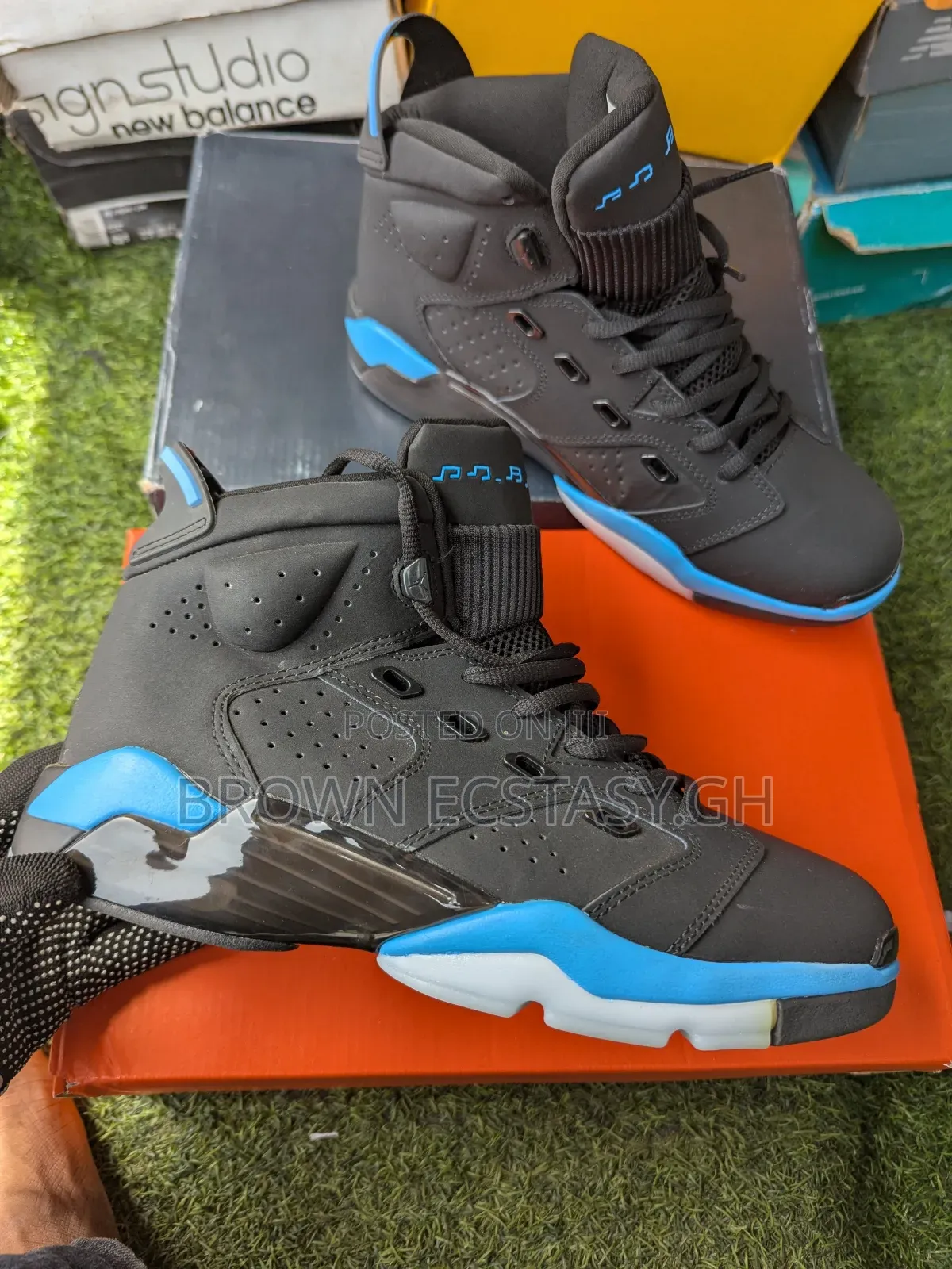 Jordan 6 Sneakers (Black and Blue)