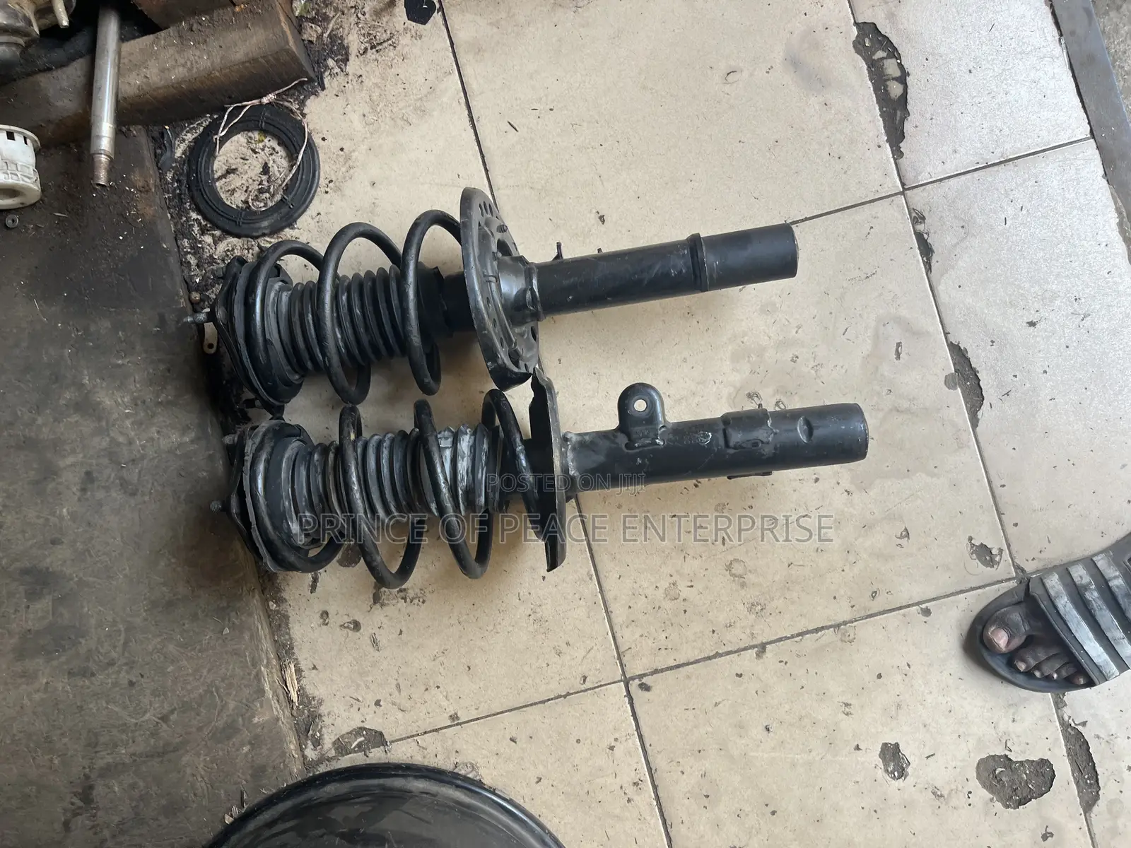 Honda Accord 2016 2017 Complete Front Shock Absorbers Pair