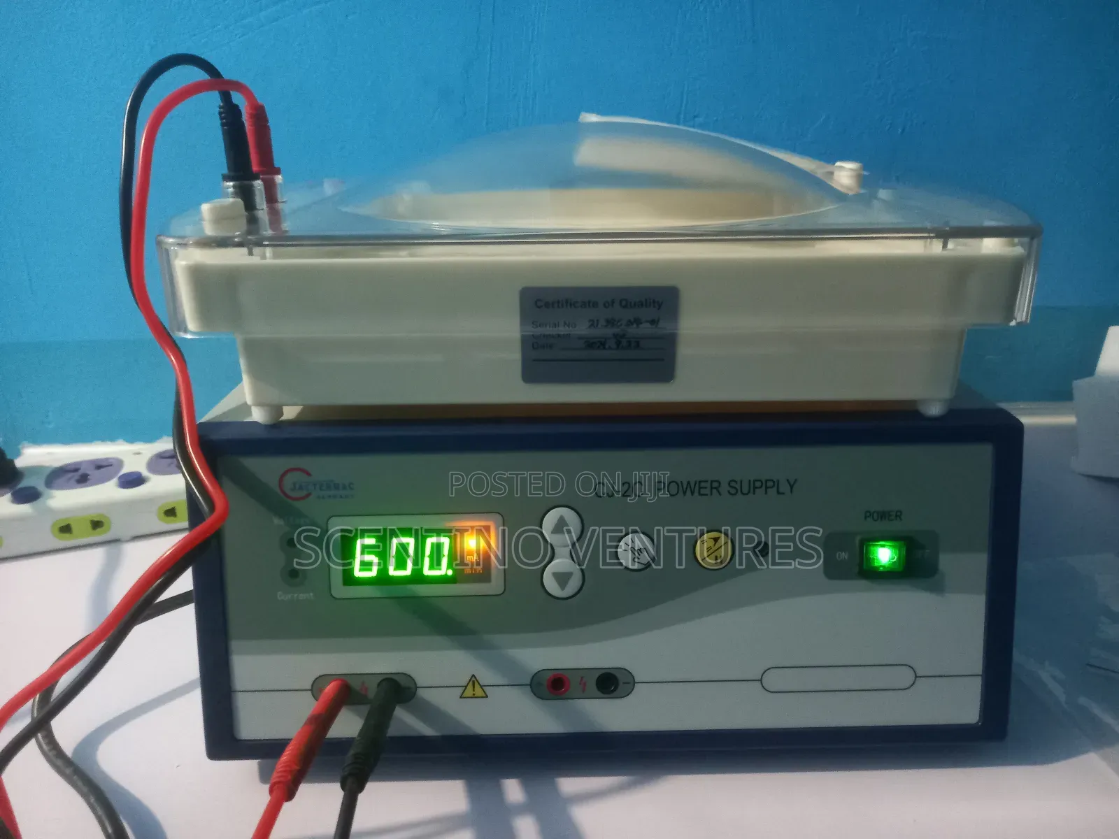 Electrophoresis Machine