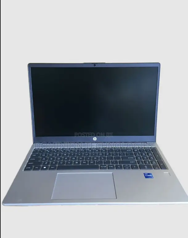 New Laptop HP 250 G10 8GB Intel Core i7 SSD 512GB