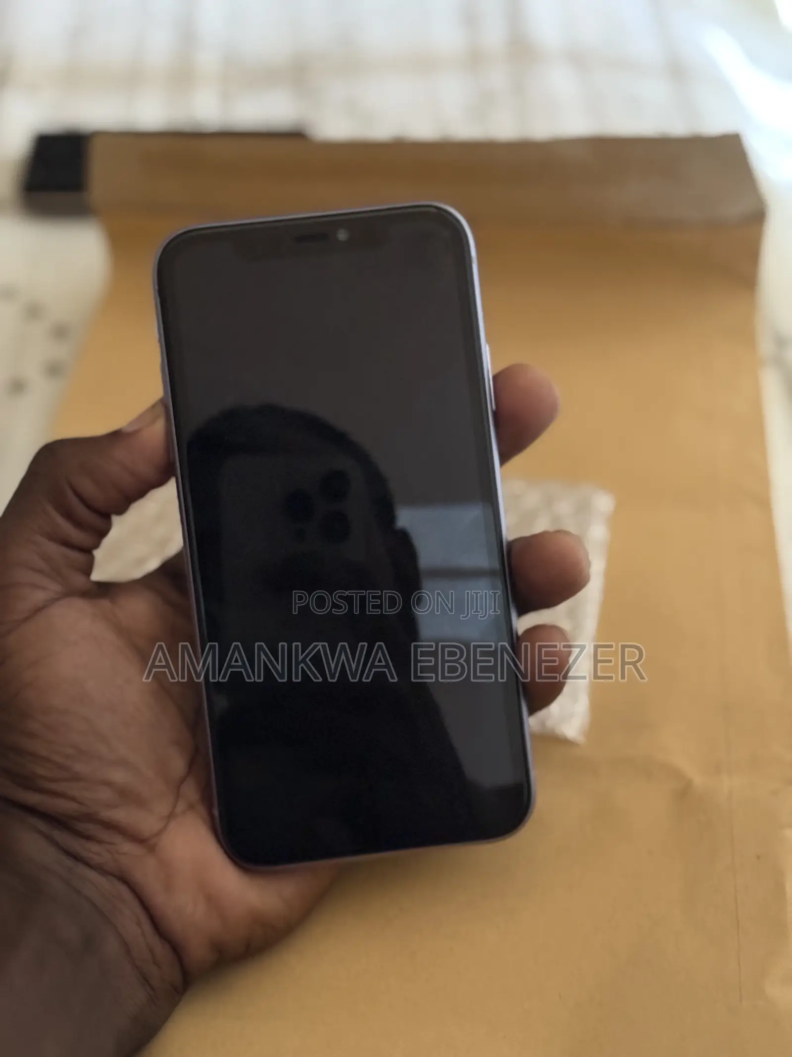 New Apple iPhone 11 64 GB Purple