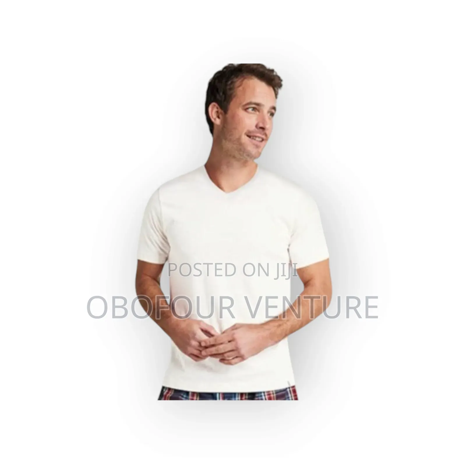 Gildan Adult Men's Short
Sleeve v-Neck White T