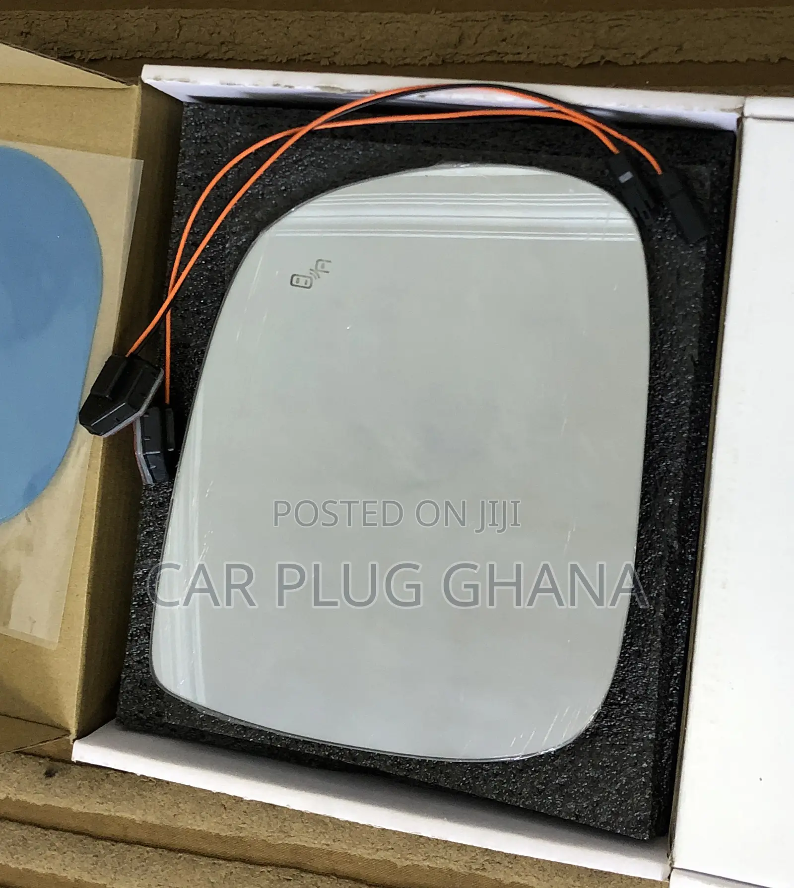 Audi Q5 Side Mirror With Sensor and Anti-Fog