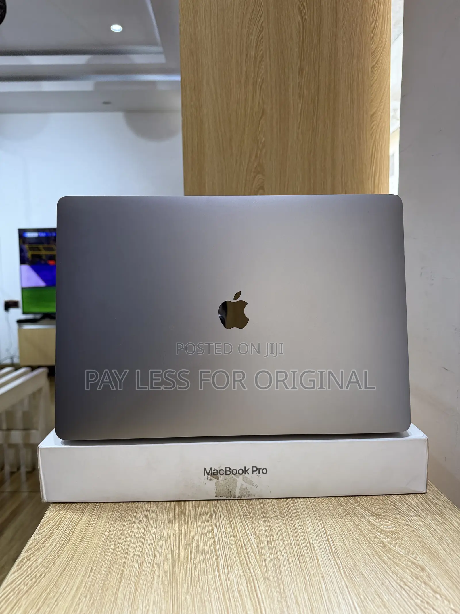 Laptop Apple MacBook Pro 2019 16GB Intel Core i7 SSD 1T
