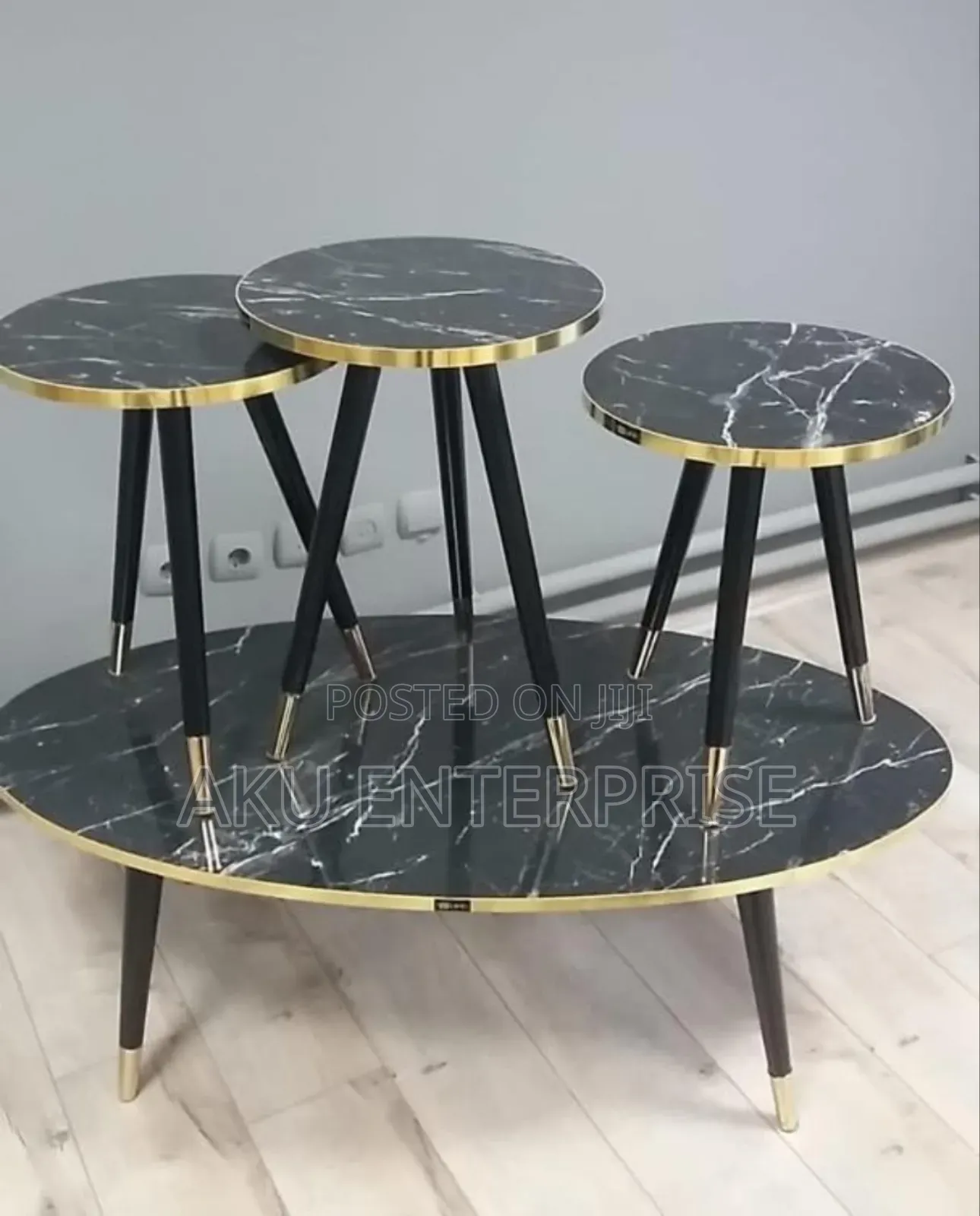 4 Set Coffee Table and Centre Table