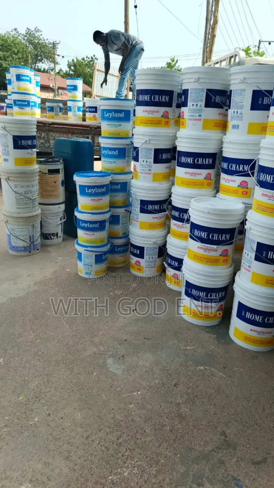 Home Charm Paint – Premium Quality for a Smooth Elegant