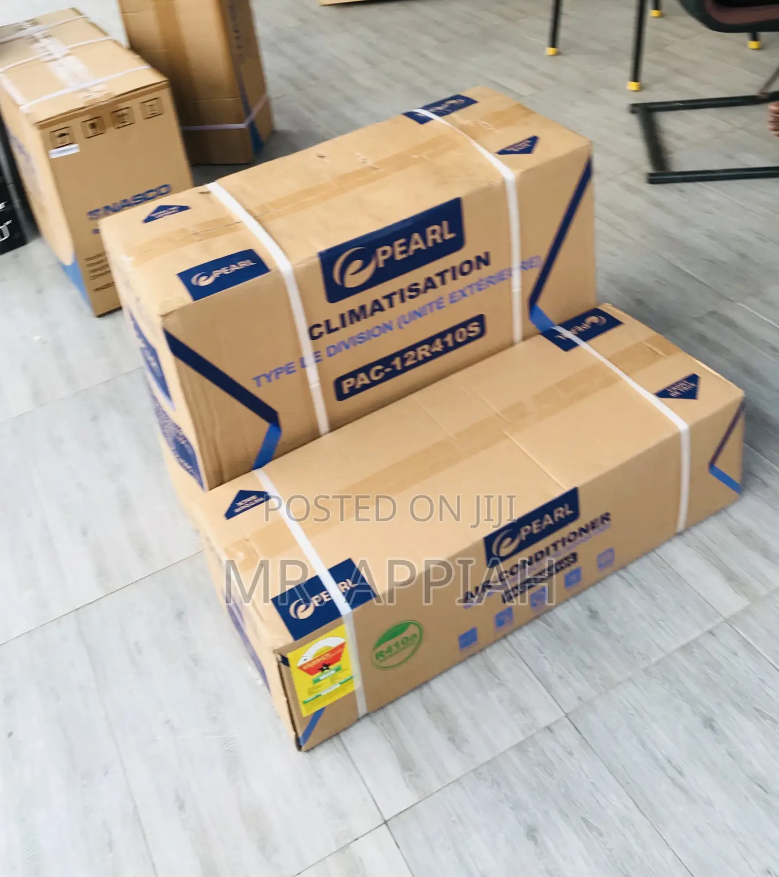 Super Chilling Pearl 1.5hp Non Inverter Air Conditioner.