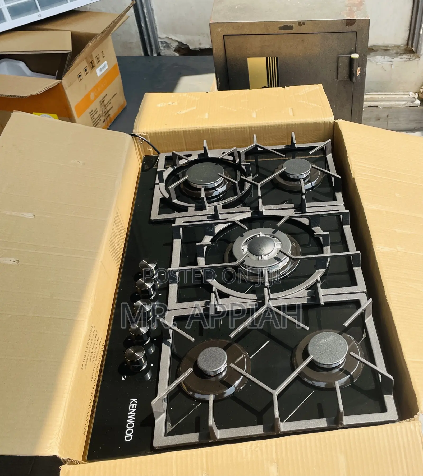 Unique in Box Kenwood 90cm 5 Gas Inbuilt Burner, Black