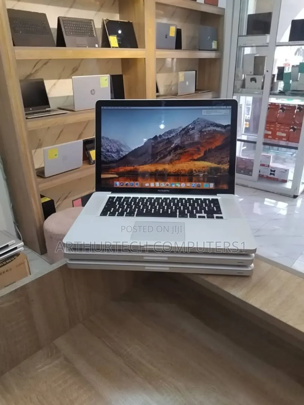 Laptop Apple MacBook Pro 2011 6GB Intel Core I7 HDD 320GB