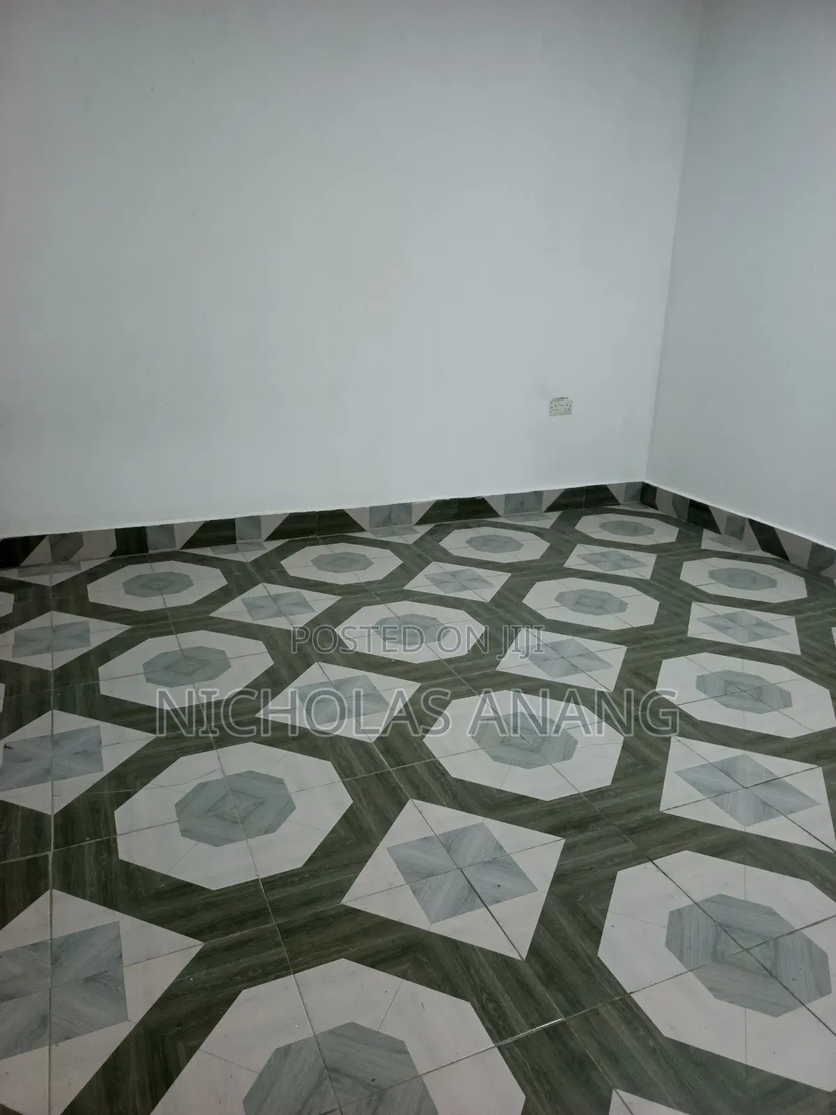 1bdrm Apartment in The Dorns Properties, New Town for rent