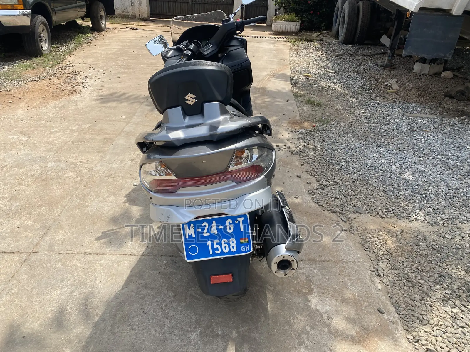 Suzuki Burgman 2017 Silver