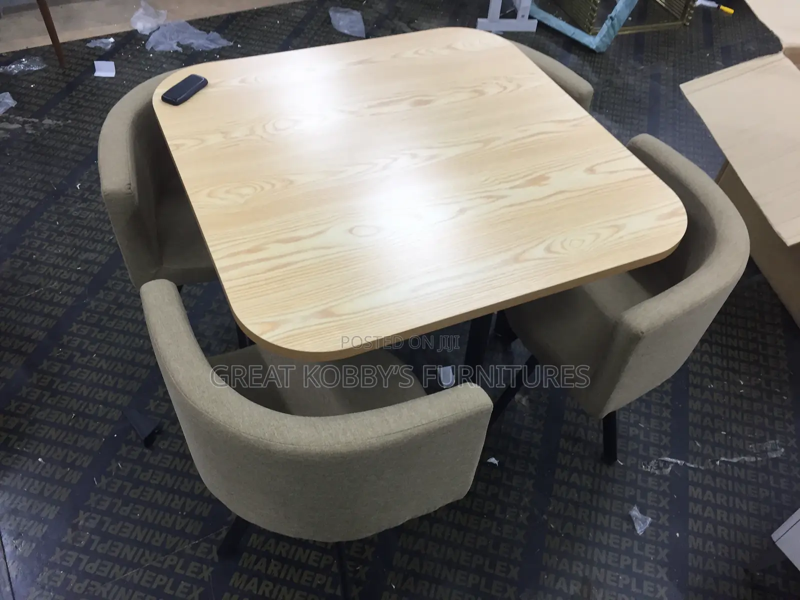 Classic Dining Table With Four Chairs