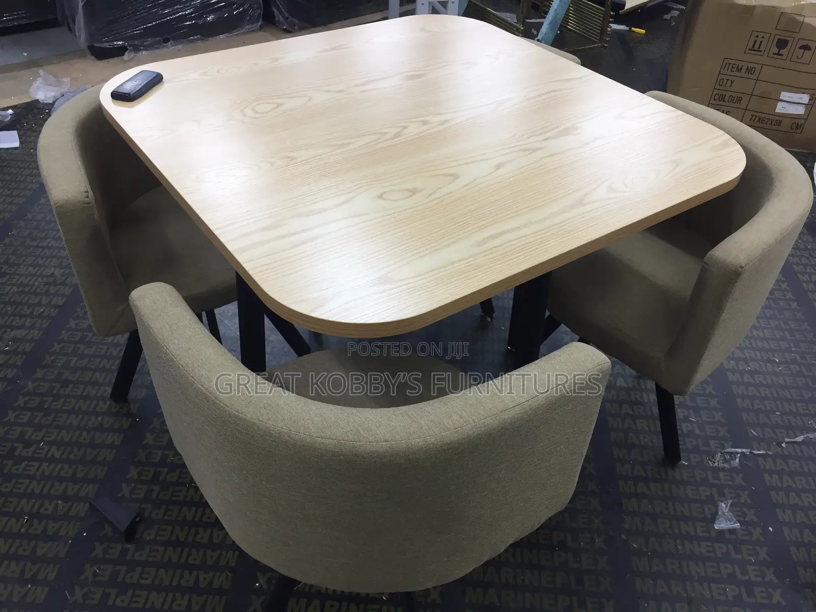 Classic Dining Table With Four Chairs