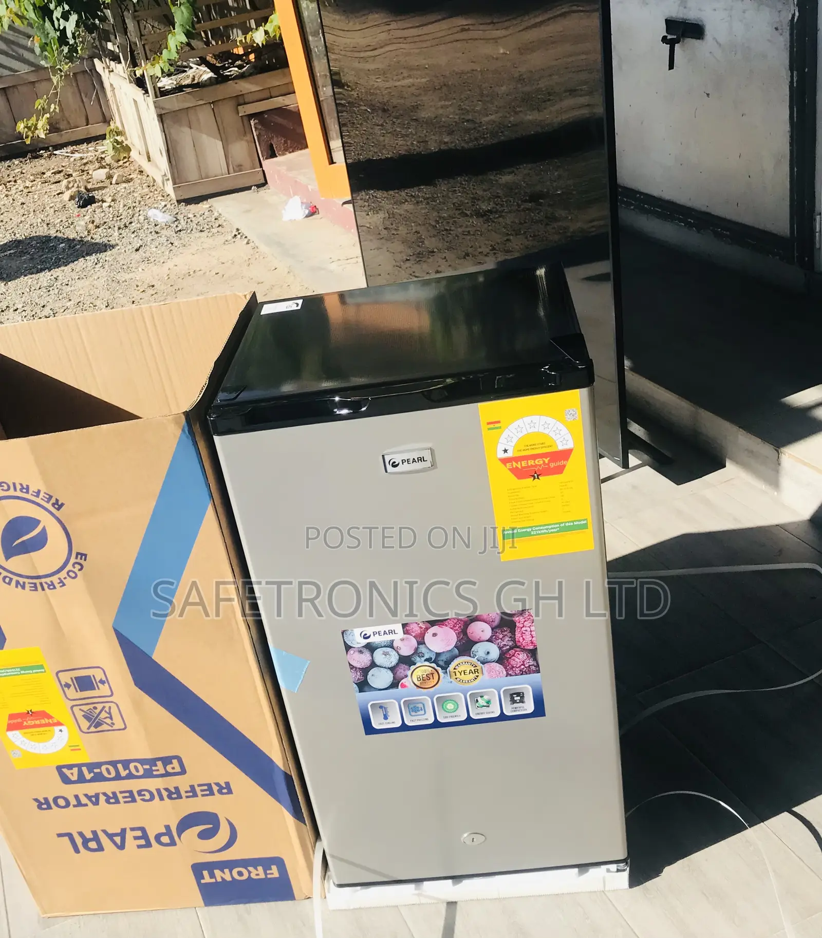 Pearl Iceguard 80 Liters Singledoor Tabletop Top Freezer