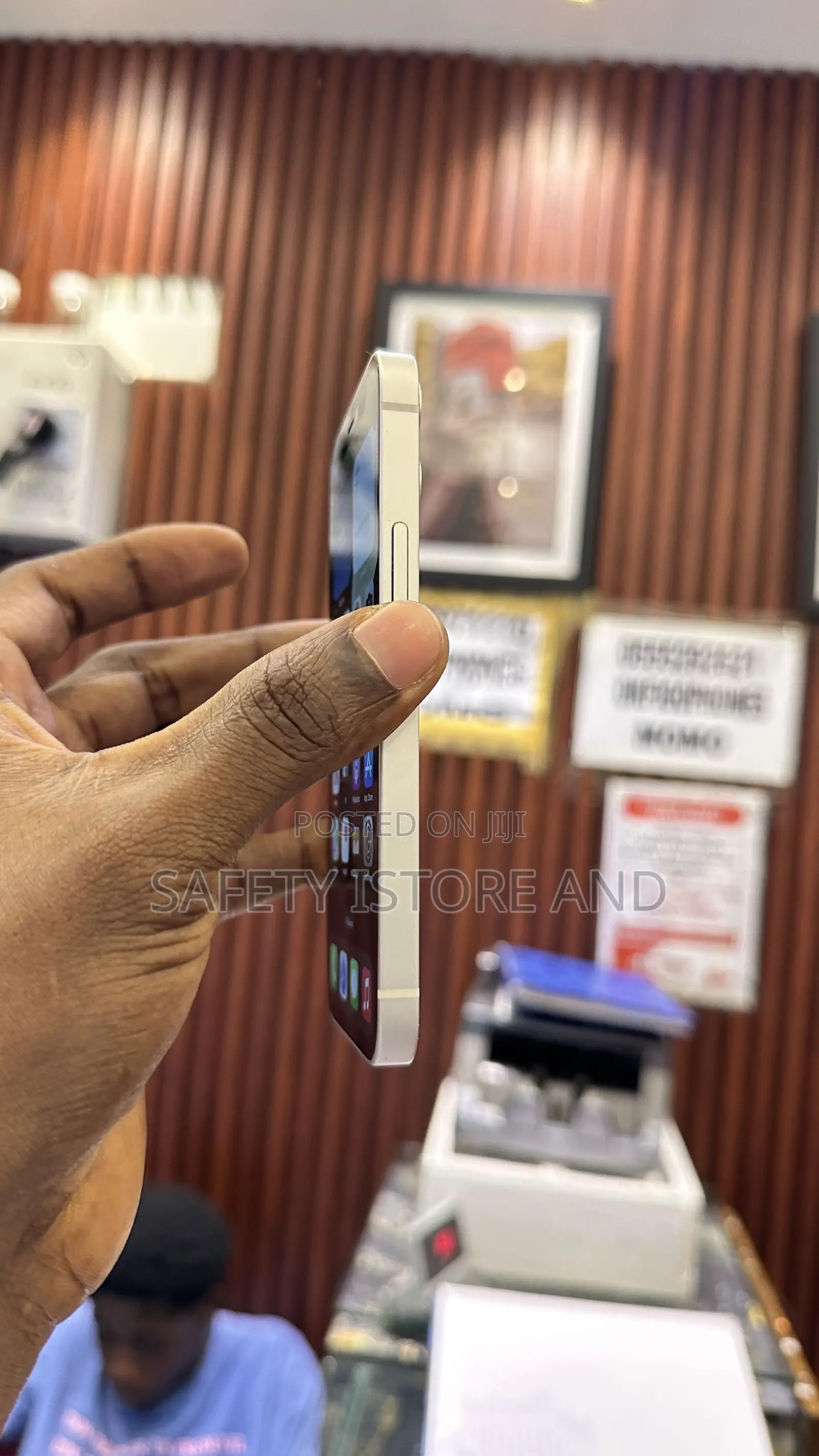 New Apple iPhone 12 mini 128 GB White