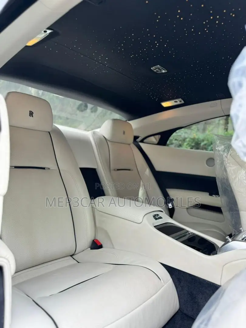 Rolls-Royce Wraith 6.6 RWD 2016 White