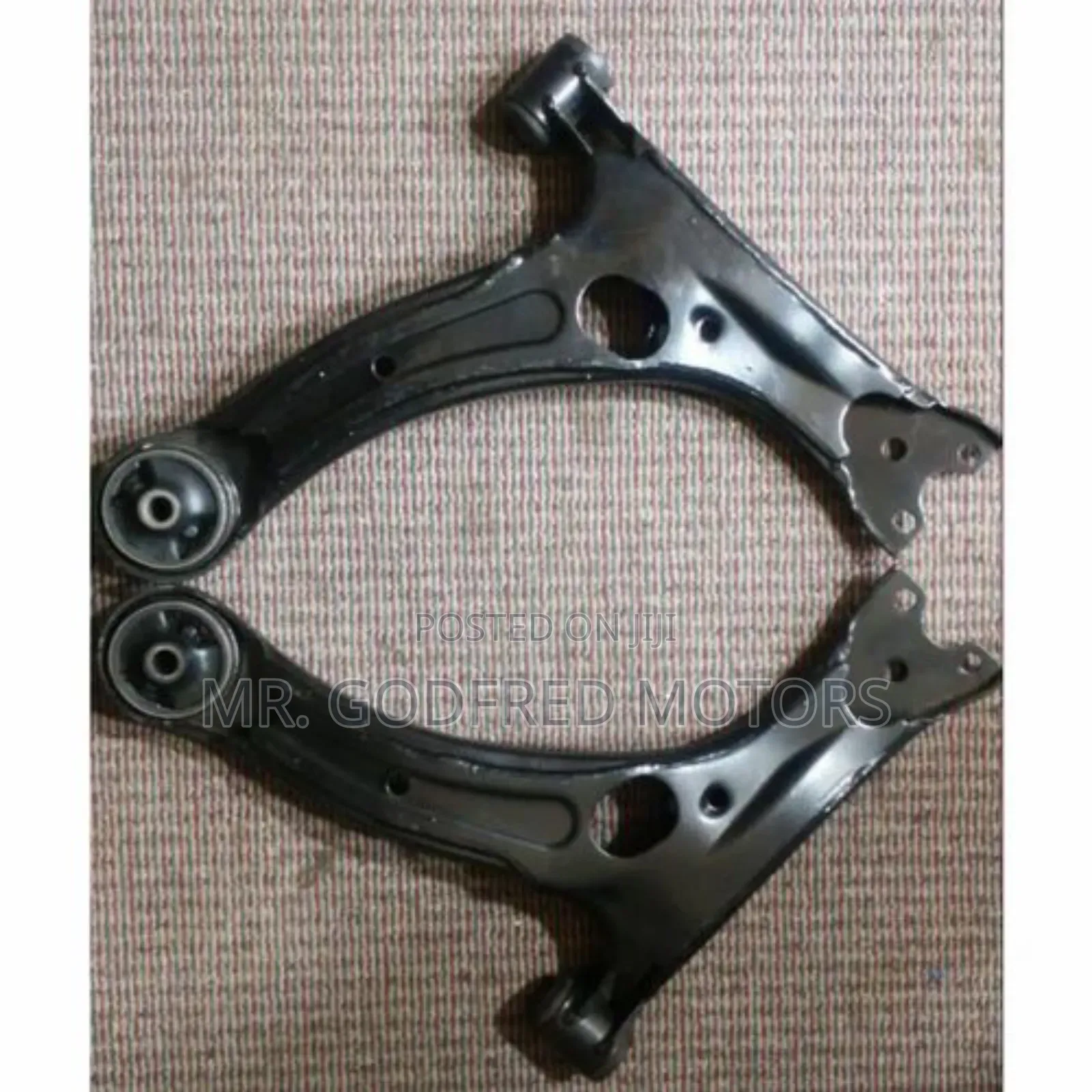 Toyota Corolla 2014 Lower Control Arm Pair. Original.
