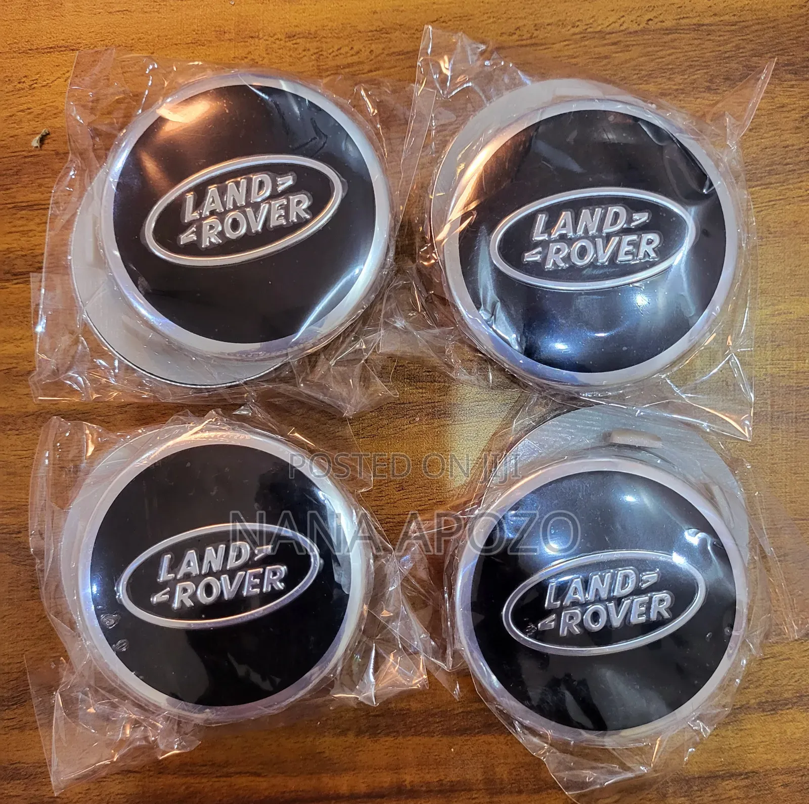 Land Rover and Range Rover Wheel Cups Black