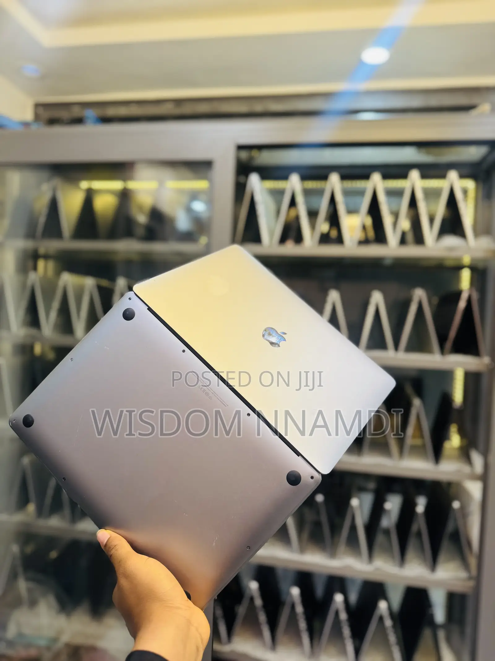 Laptop Apple MacBook Air 2020 8GB Intel Core i3 SSD 256GB