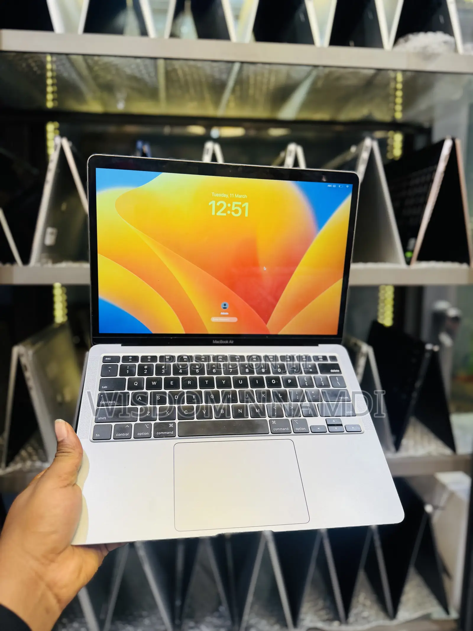 Laptop Apple MacBook Air 2020 8GB Intel Core i3 SSD 256GB