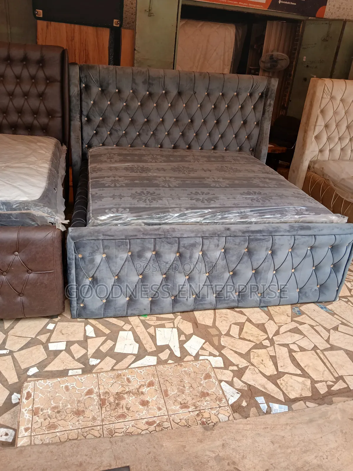 Queen Size With Mattress