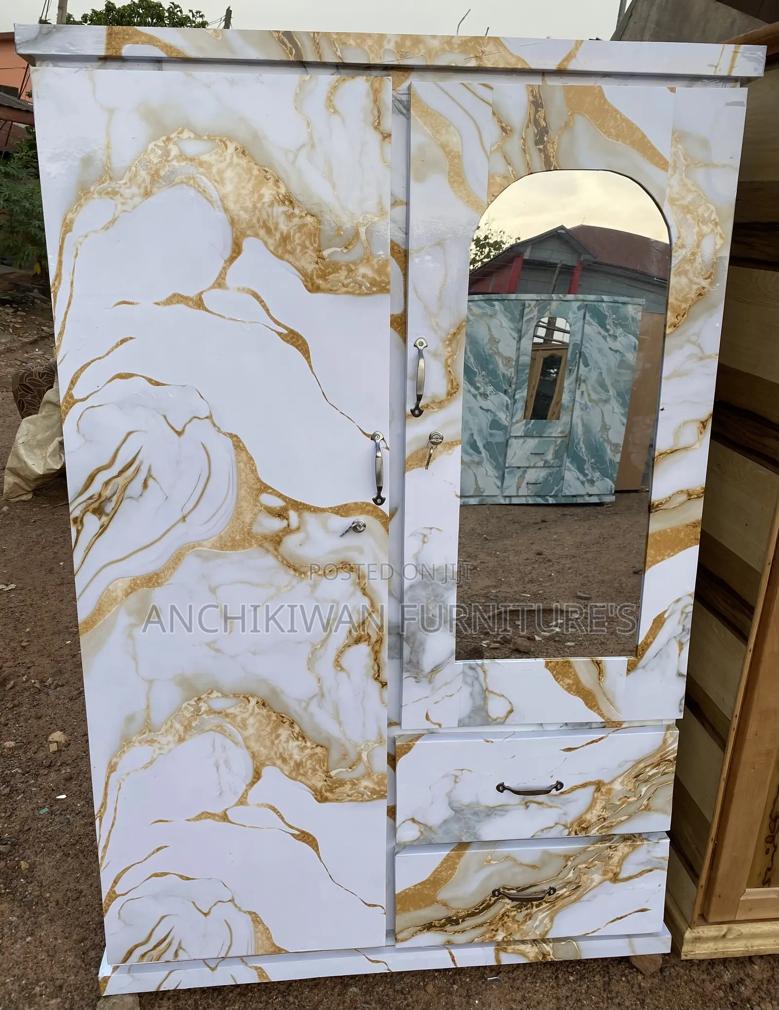 Gold Maple Wadrobe (Payment After Delivery)