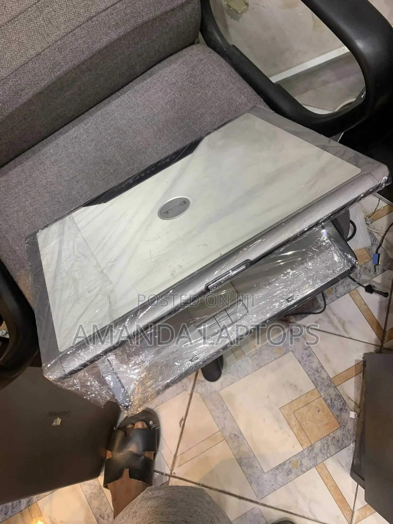 New Laptop Dell Precision M4600 4GB Intel HDD 160GB