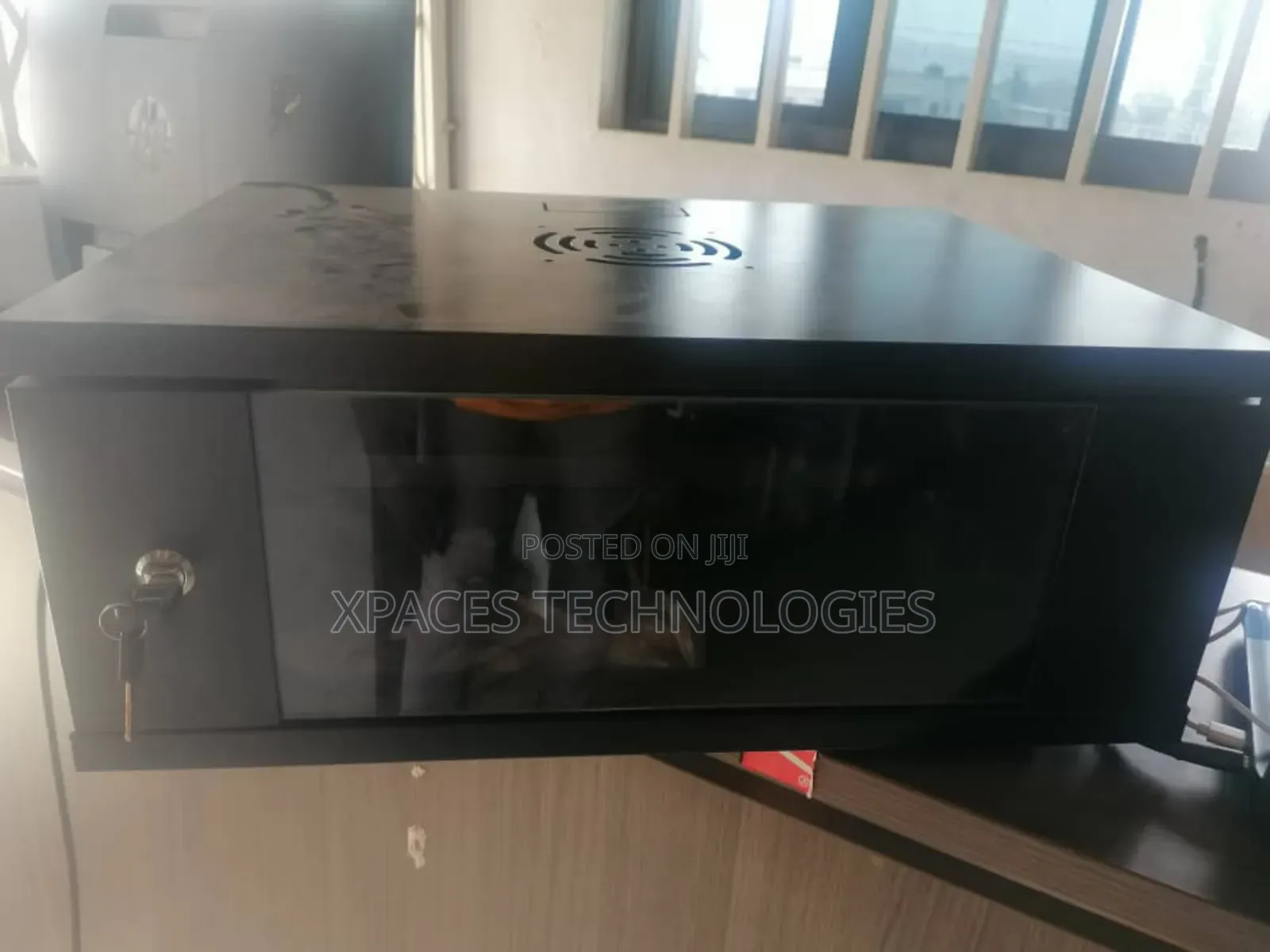 4u Rack Cabinet Heavy Weight Rack Mount With 1 Fan